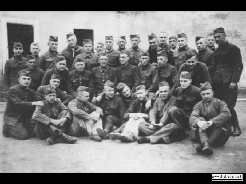 Un grupo de soldados destinados en Theresienstadt.